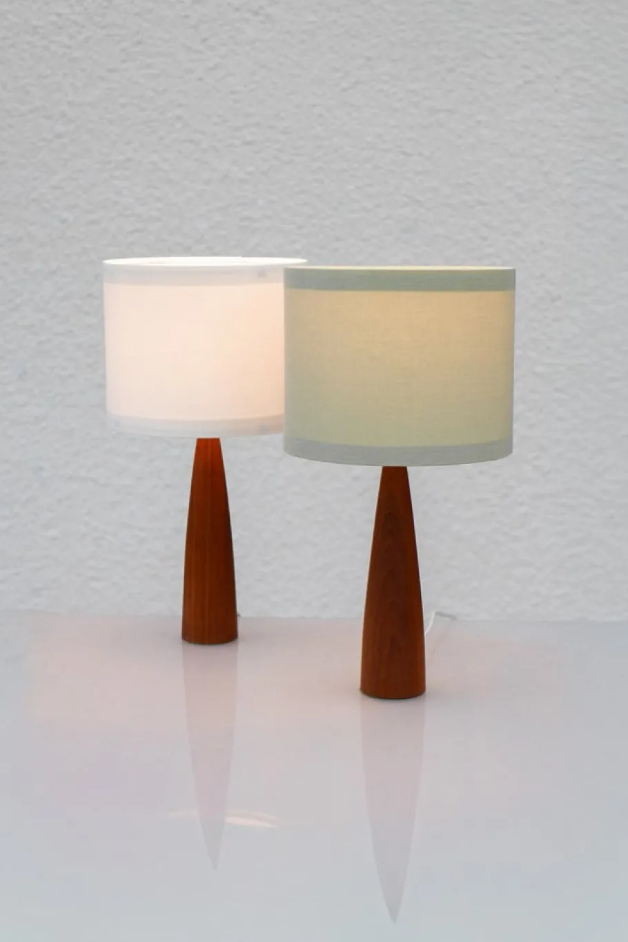 Sale Pamono Vintage Scandinavian Teak Table Lamps from Möllers, Set of 2