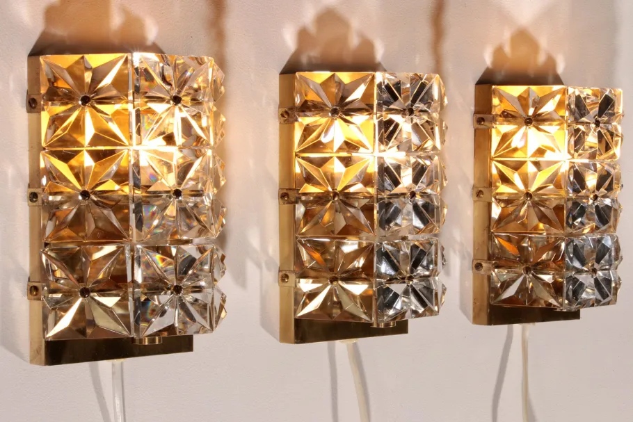 Hot Pamono Vintage Scandinavie Vitrika Gloria Wall Lamps from Orrefors, 1960, Set of 3