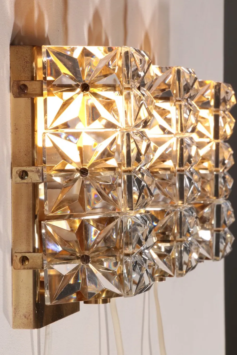 Hot Pamono Vintage Scandinavie Vitrika Gloria Wall Lamps from Orrefors, 1960, Set of 3