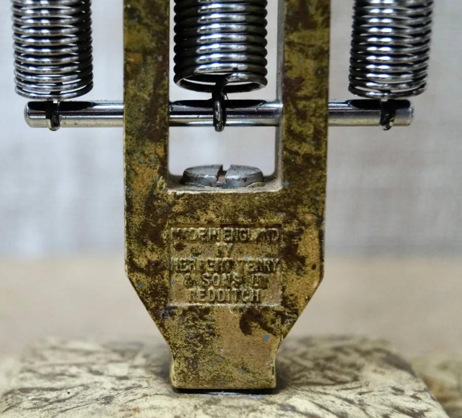 Clearance Pamono Vintage Scumble Anglepoise Lamp by Herbert Terry for Herbert Terry & Sons