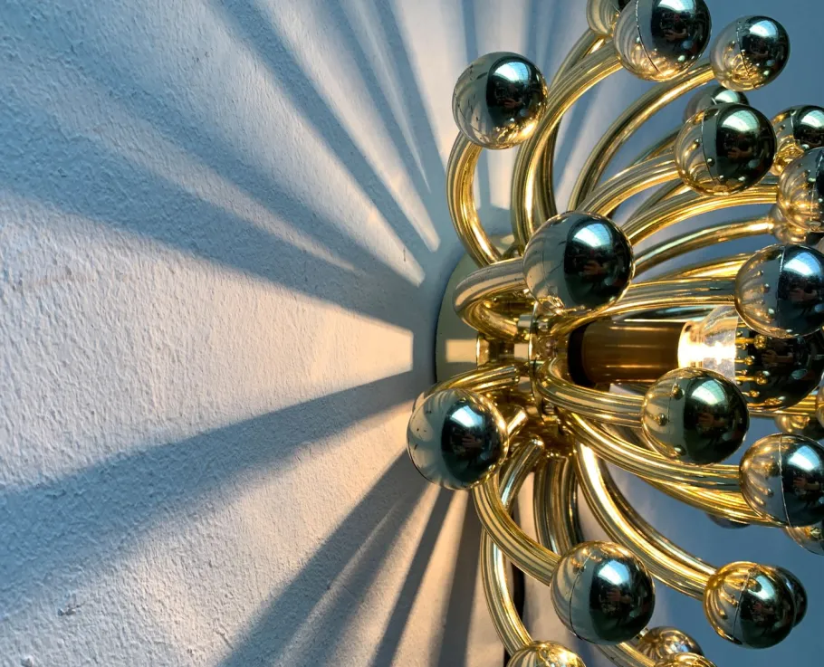 Hot Pamono Vintage Space Age Italian Pistillino Wall Lamp by Studio Tetrarch for Valenti Luce, 1970s