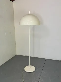 Best Pamono Vintage Space Age Modernist White Mushroom Shape Floor Lamp from Dijkstra Lampen, 1970s
