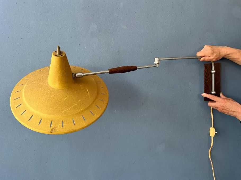 Clearance Pamono Vintage Swing Arm Van Doorn Wall Lamp in style of Rietvelds Panama