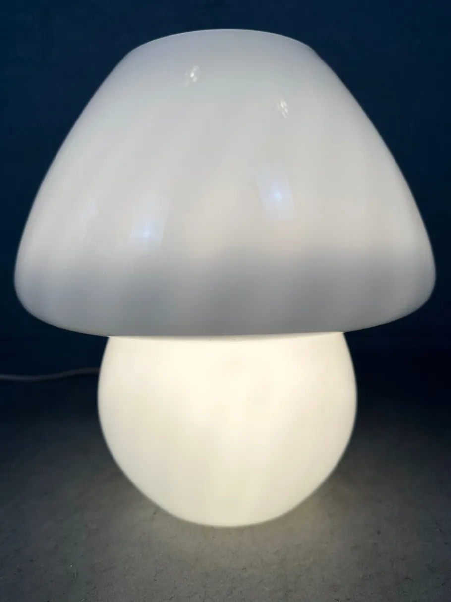 Outlet Pamono Vintage Swirl Glass Mushroom Lamp, 1980s