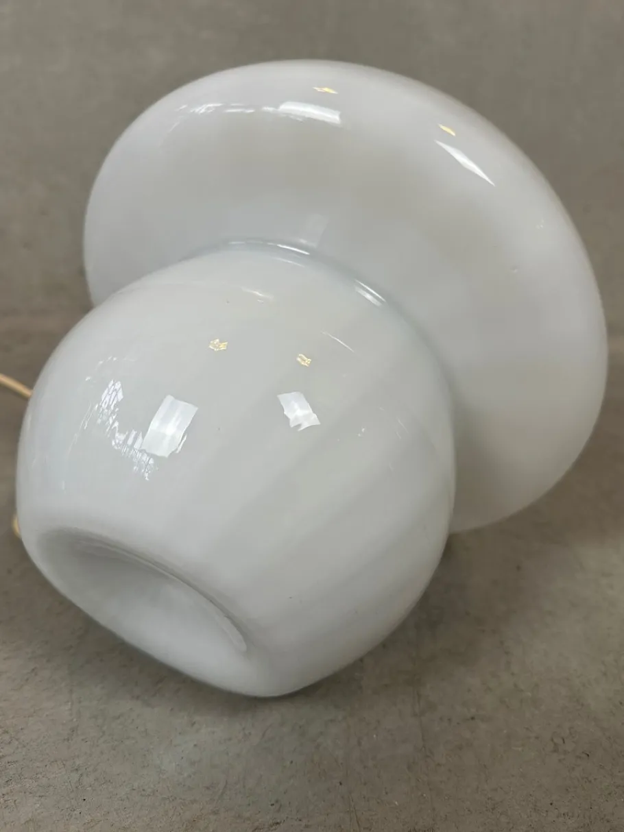 Outlet Pamono Vintage Swirl Glass Mushroom Lamp, 1980s