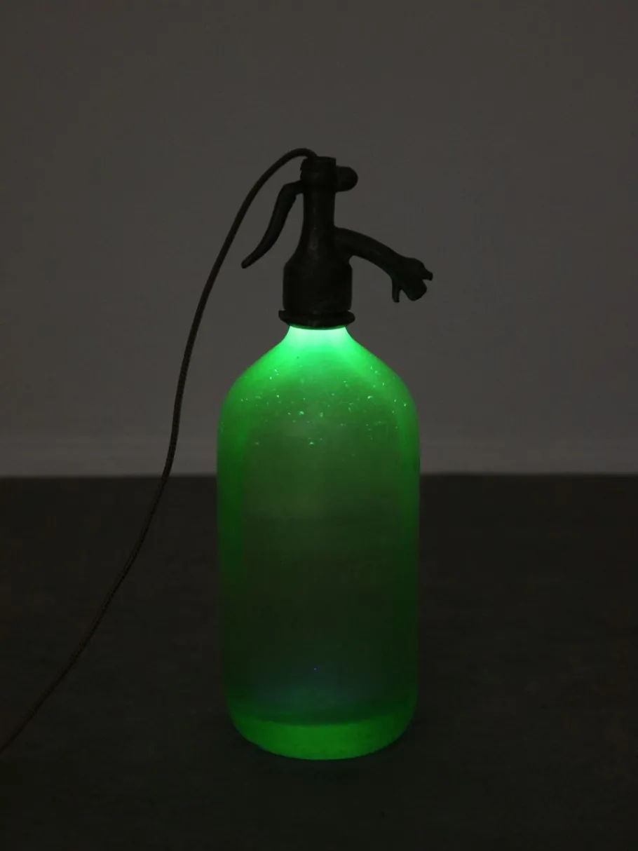 Discount Pamono Vintage Uranium Glass Syphon Table Lamp from Welker, 1938