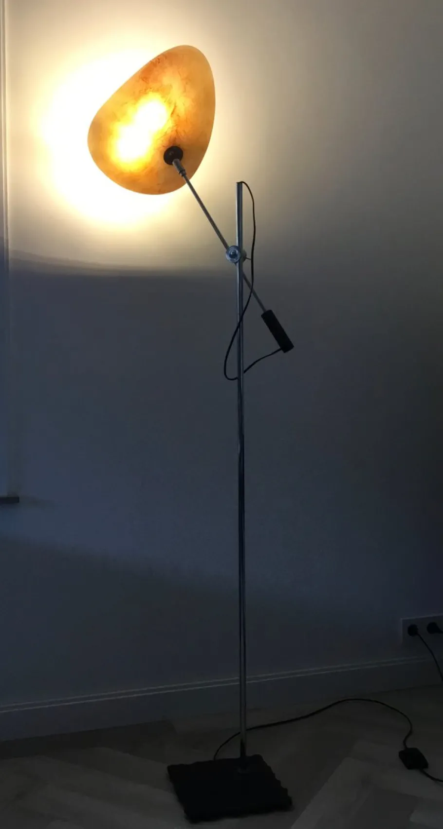 Discount Pamono Vintage Utrecht Floor Lamp from Queens Gallery, 1975