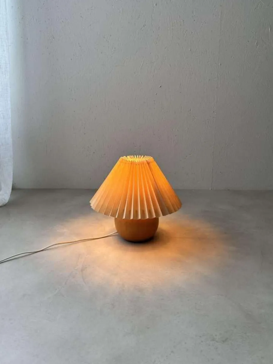 Hot Pamono Vintage Wooden Table Lamp, 1970s