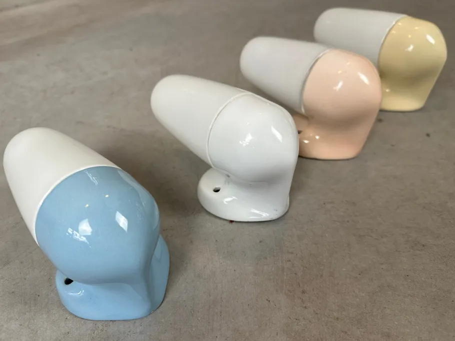 Hot Pamono Wall Lamps in Pastel Colors by Wilhelm Wagenfeld, Set of 4