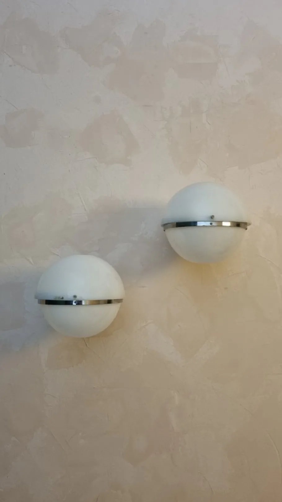 Hot Pamono Wall Lights by Harvey Guzzini for Guzzini, 1969, Set of 2