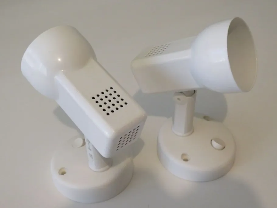 New Pamono Wall Spotlights in White Lacquered Metal from Massive, Belgium, 1970s, Set of 2