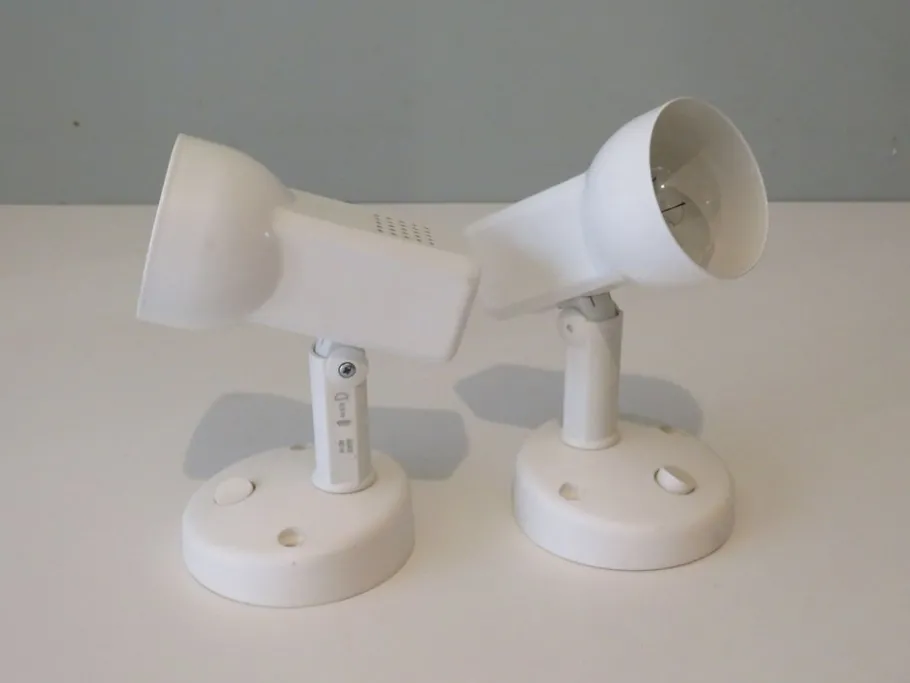 New Pamono Wall Spotlights in White Lacquered Metal from Massive, Belgium, 1970s, Set of 2