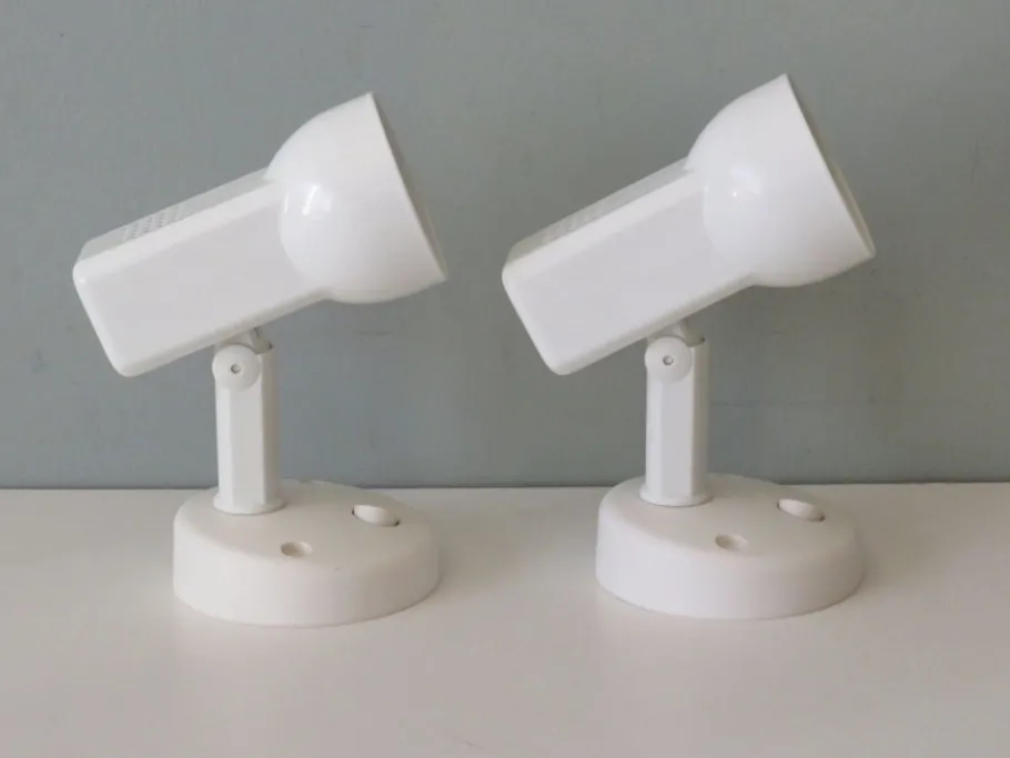 New Pamono Wall Spotlights in White Lacquered Metal from Massive, Belgium, 1970s, Set of 2