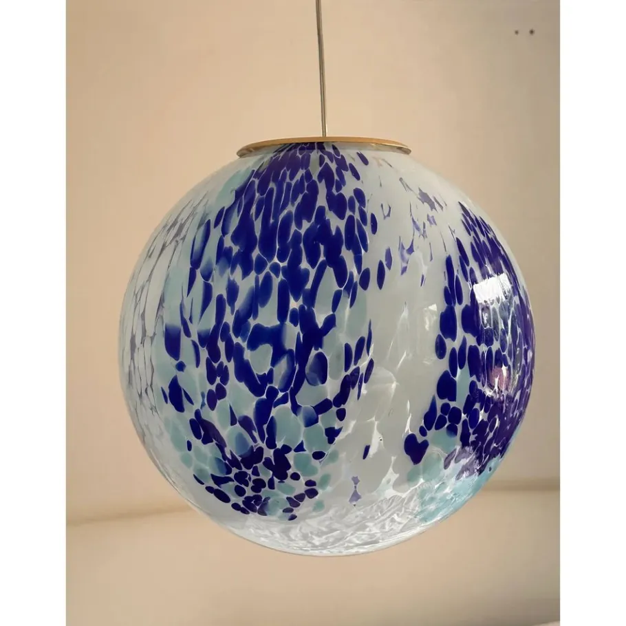 New Pamono White and Blue Spots Sphere Pendant Light in Murano Glass by Simoeng