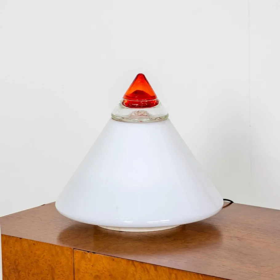 Outlet Pamono White and Red Glass Table Lamp by Leucos, Italy, 1960s