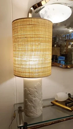 Discount Pamono White Ceramic Table Lamp with Embossed Leaf Details and Fabric Lampshade from Vivai del Sud, Italy, 1960s