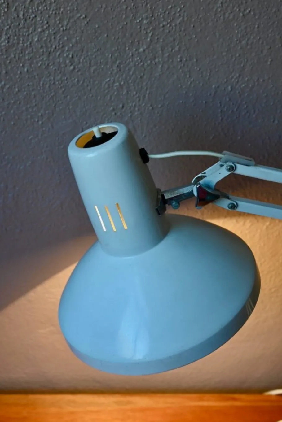 New Pamono White Metal Architects Articulated Desk Lamp by Ledu