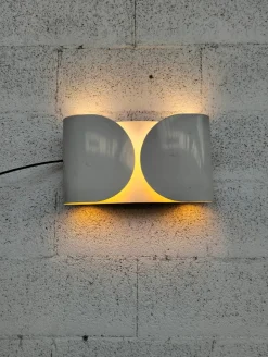 Pamono White Metal Foglio Wall Lamp attributed to Afra and Tobia Scarpa for Flos, 1970s