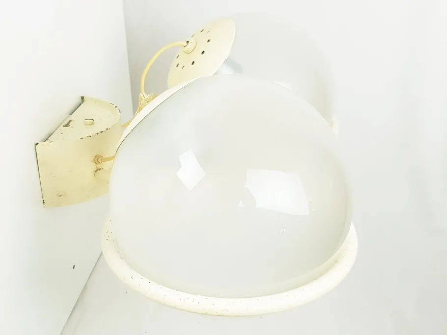 Best Pamono White Metal Model 238/2 Wall Light by Gino Sarfatti for Arteluce, 1960s