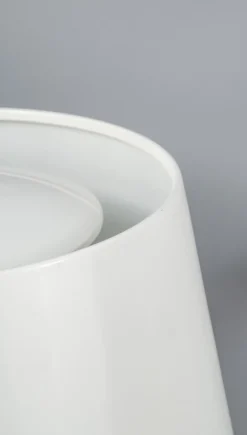 Discount Pamono White Painted Lamp from IKEA