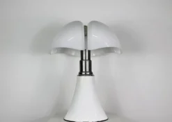 Best Pamono White Pipistrello Table or Floor Lamp by Gae Aulenti for Martinelli Luce, 1965