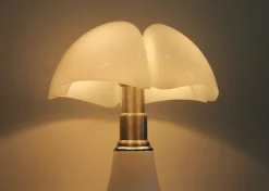 Best Pamono White Pipistrello Table or Floor Lamp by Gae Aulenti for Martinelli Luce, 1965