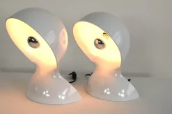 Outlet Pamono White Table Lamps Dalu by Vico Magistretti for Artemide, 1960s, Set of 2